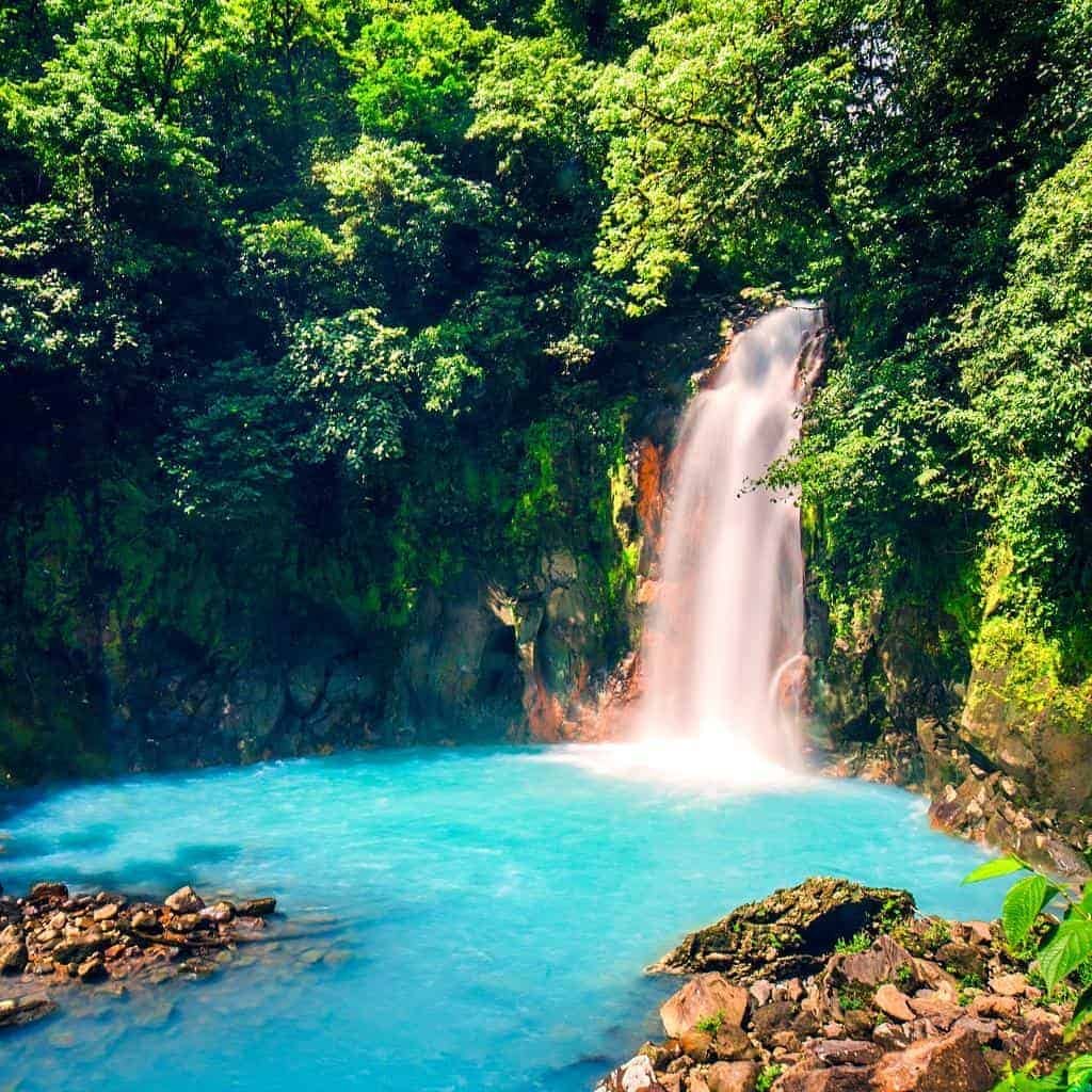 Catarata-Rio-Celeste-waterfall-Tenorio-Costa-Rica-Bijagua-1.jpeg